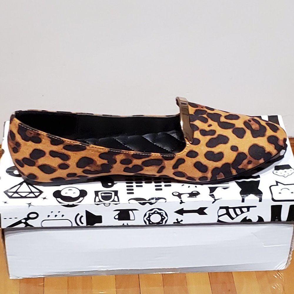 Suede leopard pattern vegan flats